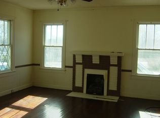 1005 Military Rd, Columbus, MS 39701