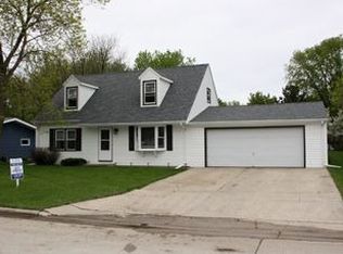 217 9th St SW, Spencer, IA 51301