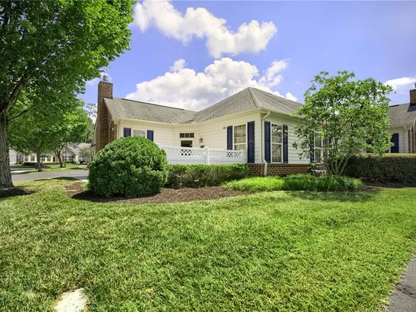 303 Garman Loop, Yorktown, VA 23690