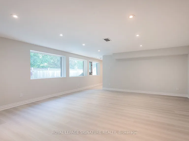 14 Canerouth Dr — Photo 13