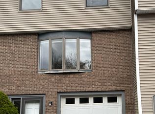 224 Frederick St #2, Manchester, NH 03102