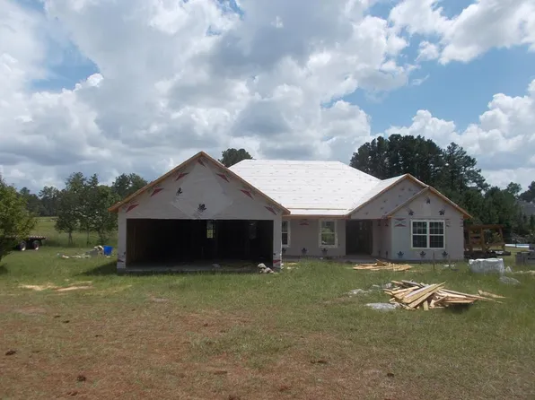40 Pinedale Dr, Douglas, GA 31535