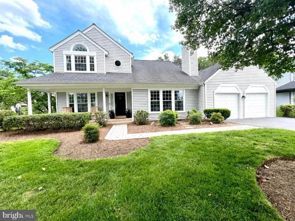 4517 Waverly Crossing Ln, Chantilly, VA 20151