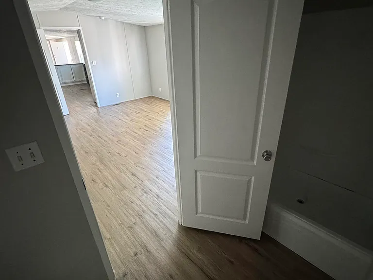 5885 Island Dr — Photo 19