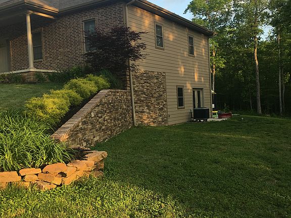 4th image of 215 Timberway Dr