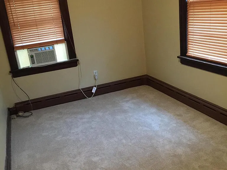 425 W Chocolate Ave — Photo 8