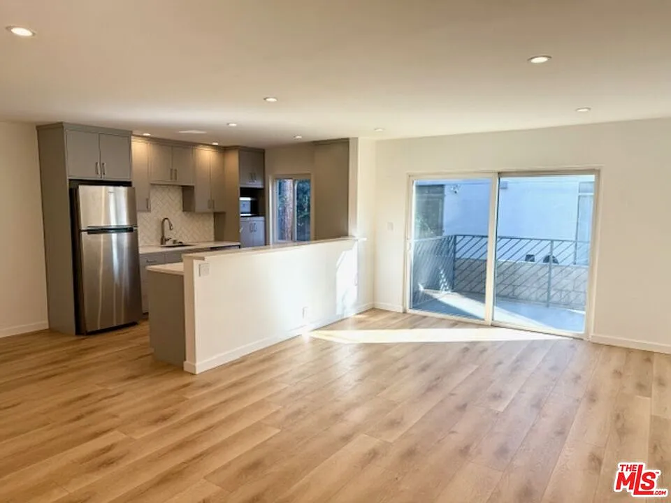2 bed, 2.0 bath, $3,595 — Photo 1