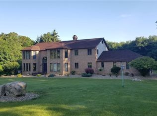 2220 Secrest Rd, Wooster, OH 44691