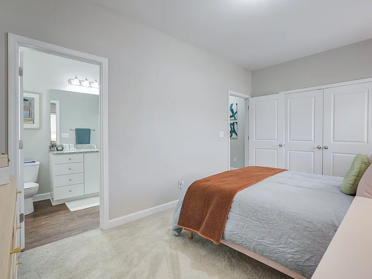 Charleston Row Townhomes — Photo 11