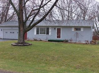 222 N Maple St, Vernon, MI 48476