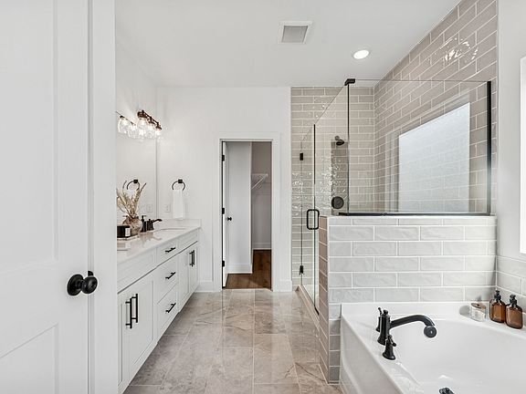 Owner s Bathroom
