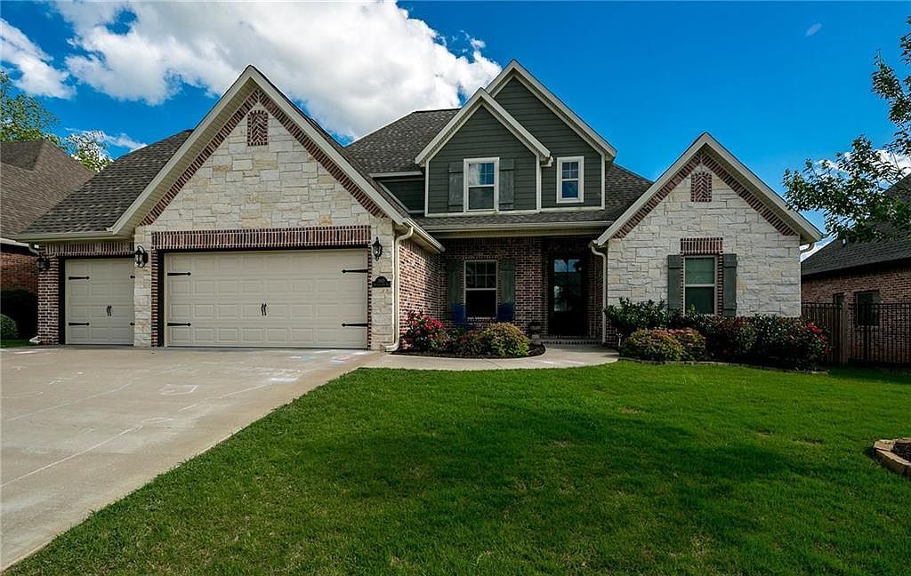 3805 SW Lone Oak Ave - Property Image