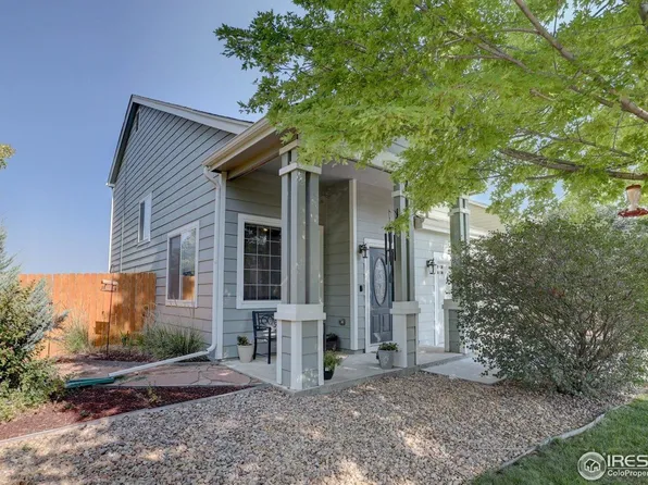 245 Stonehaven St Cir, Dacono, CO 80514