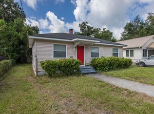 330 SE Baya Dr, Lake City, FL 32025