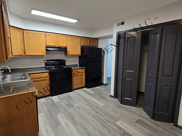 Calvary Park Residences — Photo 12