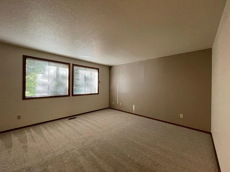 12128 SE 104th Ct — Photo 16