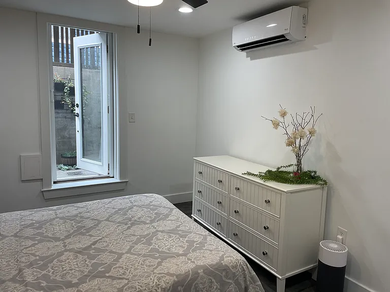 2308 Shannon Pl SE #2-L — Photo 6