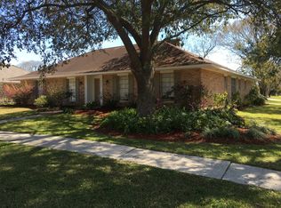 8744 Cottage Ave, Baton Rouge, LA 70806