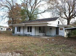 121 Russellville Rd, Malvern, AR 72104