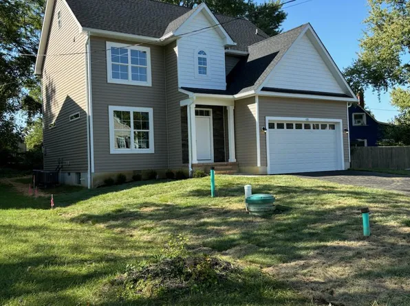 428 Magnolia Dr, Edgewater, MD 21037