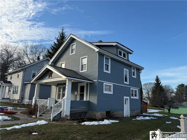 8 Elliott Ave, Jamestown, NY 14701