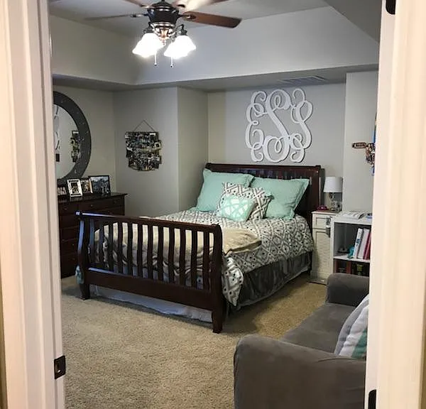 827 Ann Marie Cir — Photo 31