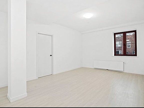 5th image of 600 20th St #2B