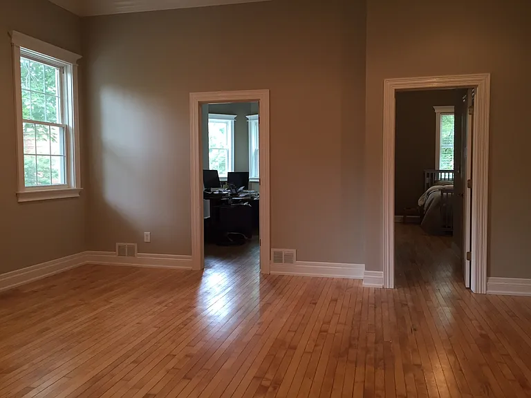 3056 N Leavitt St #2E — Photo 6