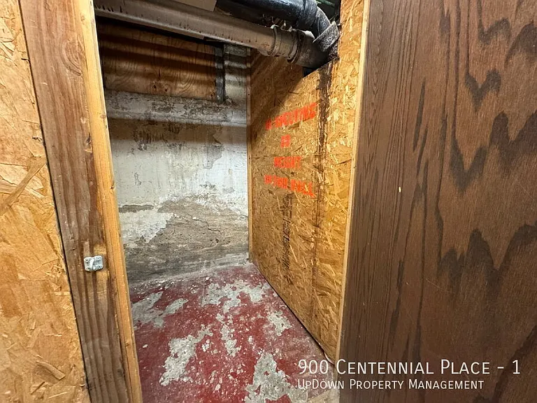 900 Centennial Pl #1 — Photo 8