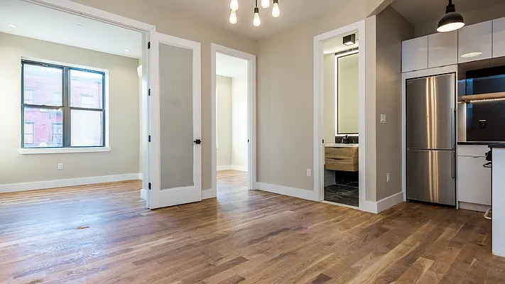 Rented by Nooklyn NYC LLC | media 23