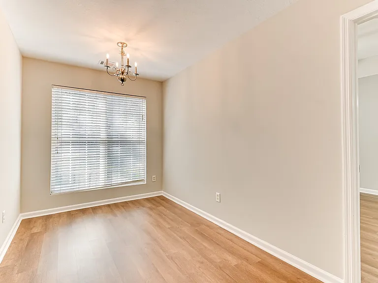 536 Stirling Bridge Rd — Photo 8