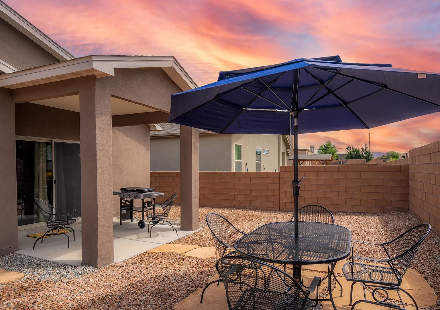 3 bed, 1470 sqft, $3,000 — Photo 2
