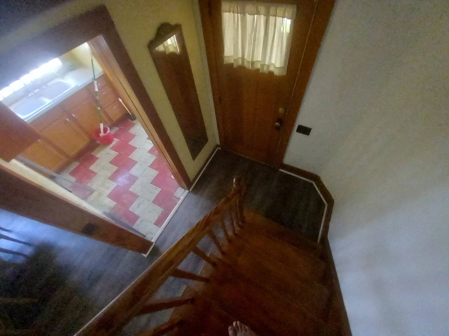 2 bed, 1000 sqft, $850 — Photo 3