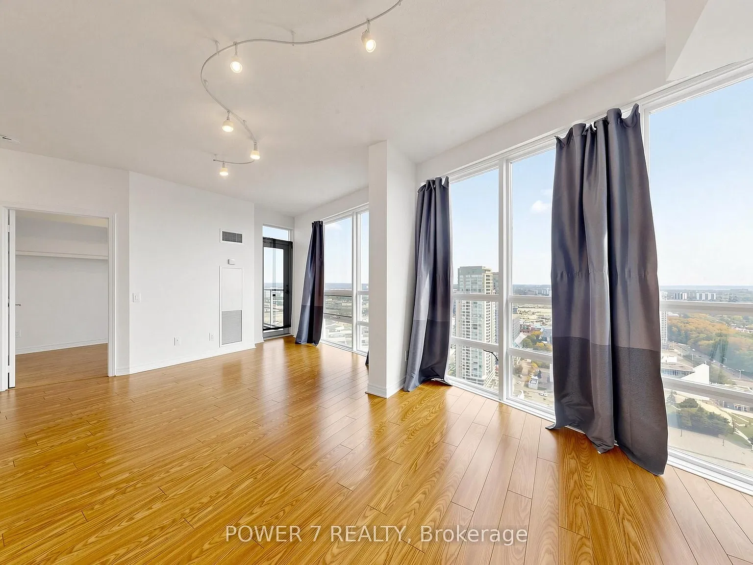 Tower 360 — Photo 4