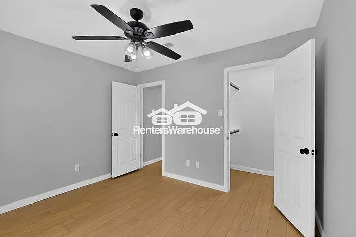 3945 Spoonwood Ln — Photo 33