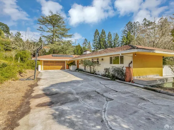 3 Harran Cir, Orinda, CA 94563