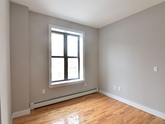 5th image of 216 E 175th St #3S
