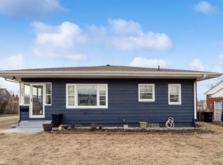 703 S 9th Ave, Marshalltown, IA 50158