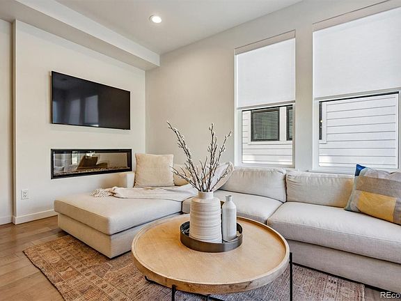 5th image of 1930 Hooker Street #1
