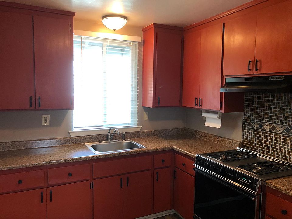 1st image of 296 Marina Blvd