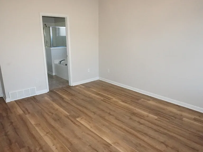 5144 Jon Oak Dr — Photo 12