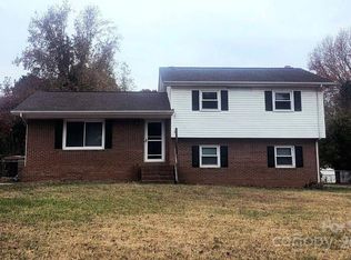 1708 Caro Mar Pl NW, Concord, NC 28027