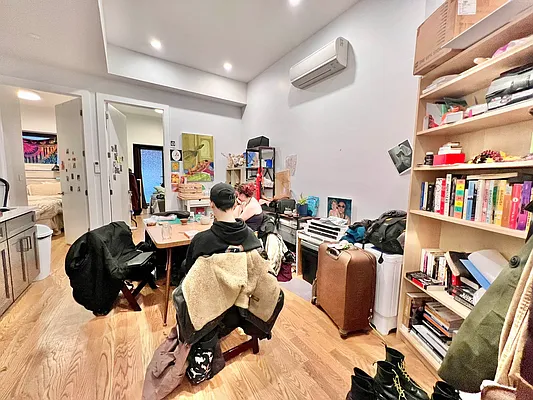 Rented by ERNY LLC | media 2
