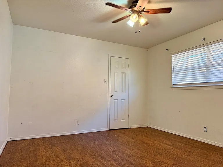 4304 Gulf Ave — Photo 13