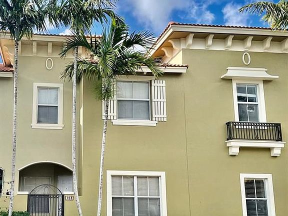 2nd image of 103 Lake Monterey Cir