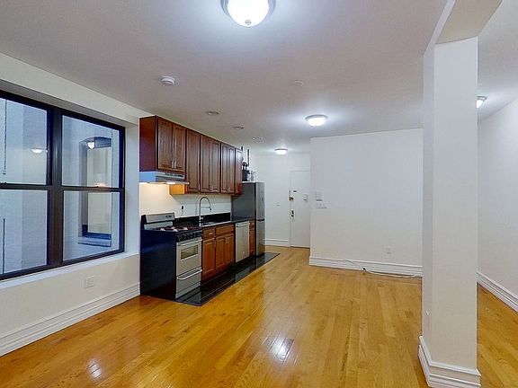 2nd image of 618 W 164th St APT 4