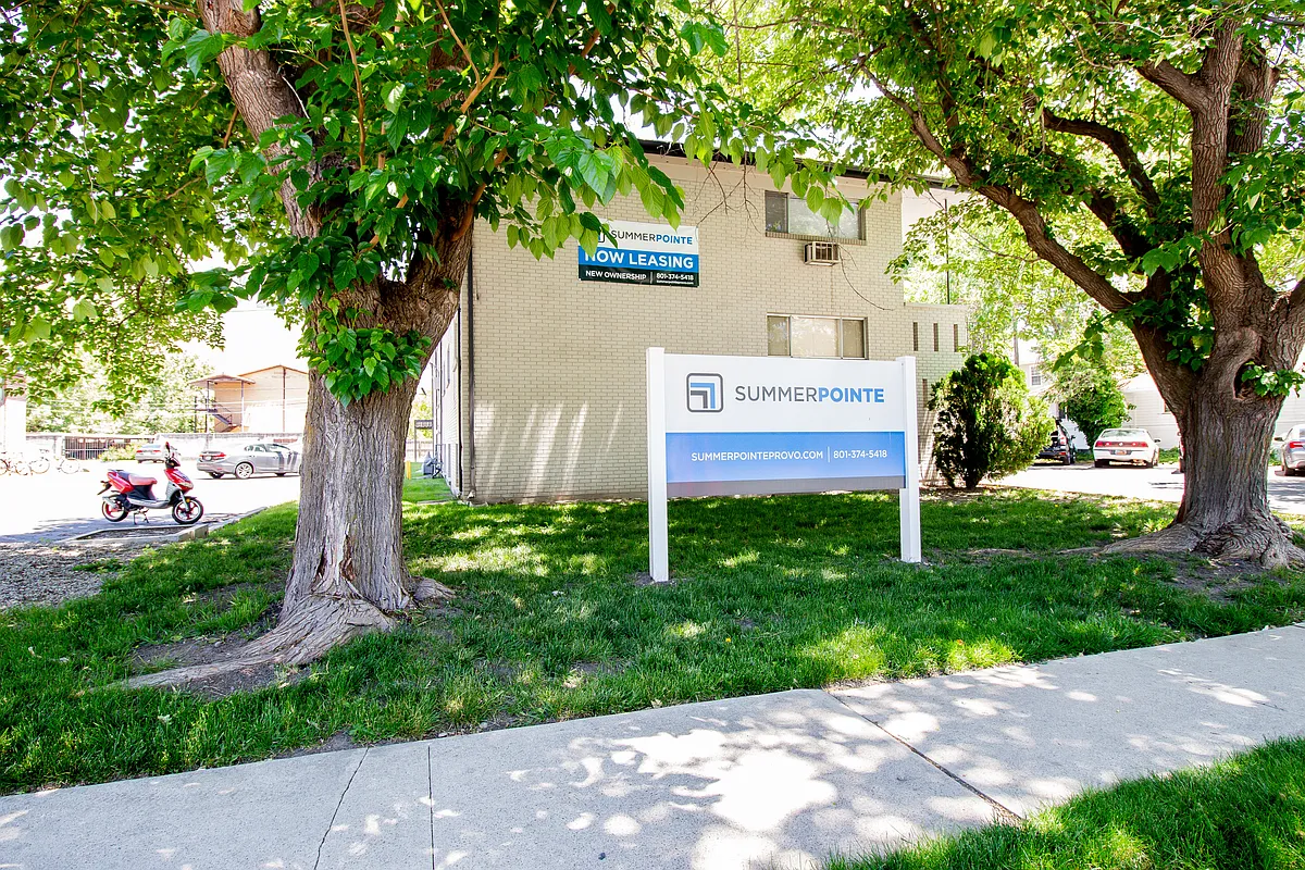 Building Photo - 620 N 100 W