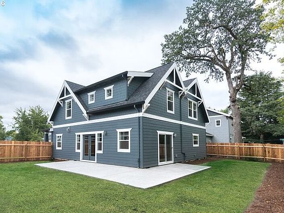 4th image of 18450 SE Woodcock Ave