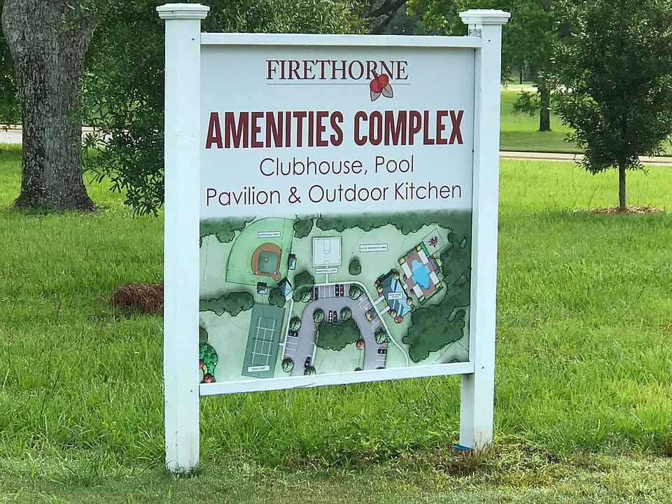 2nd image of 806 Onyx Lane