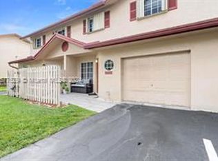 9731 NW 37th St, Sunrise, FL 33351